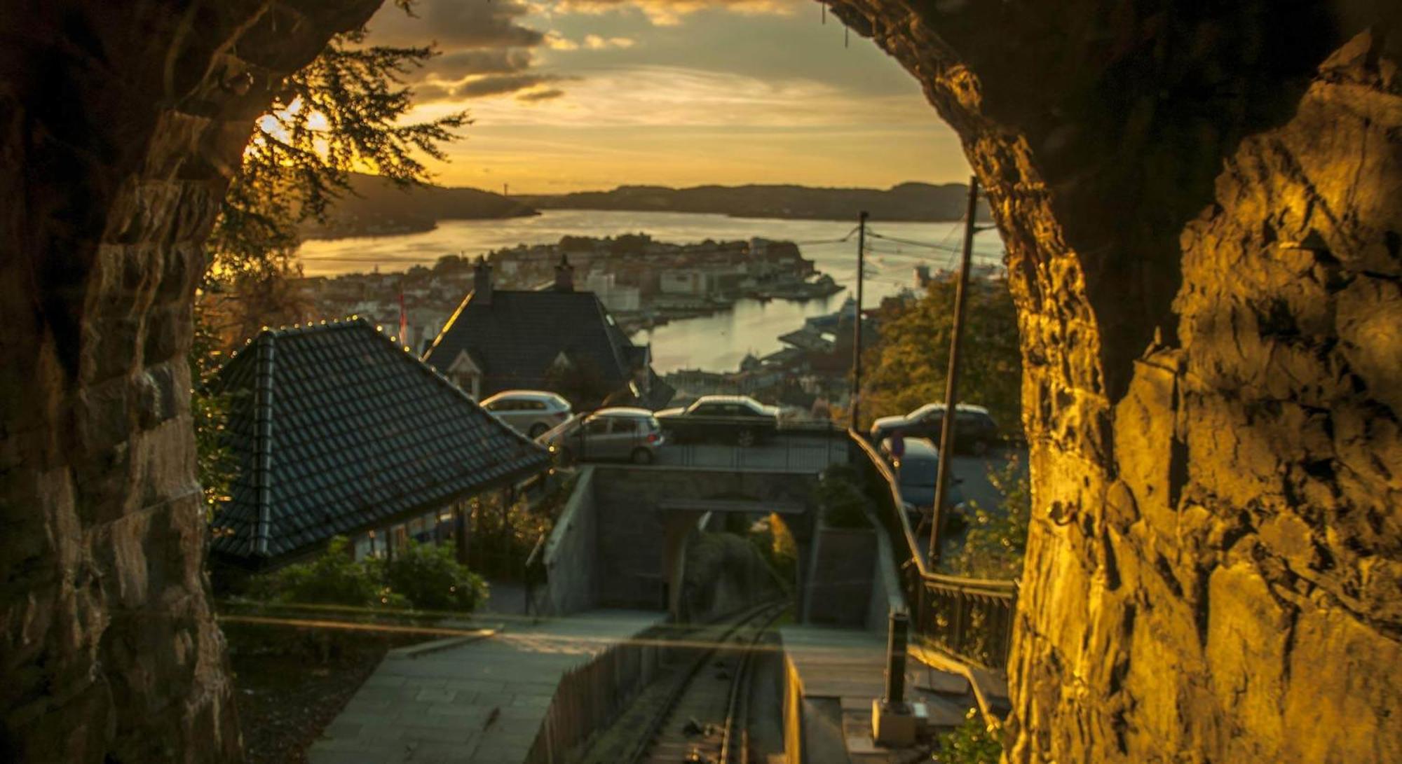 Dinbnb Apartments I 350M To Bryggen I Renovated 2023 I Quiet Top Apart Bergen Exterior photo